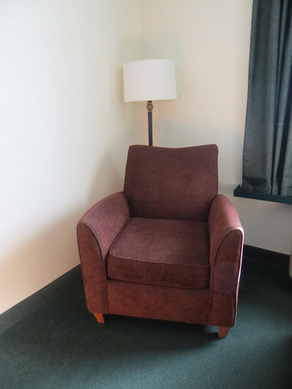 ทราเวลลอดจ์ มิสซูรี วัลเลย์ Hotel Missouri Valley ภายนอก รูปภาพ