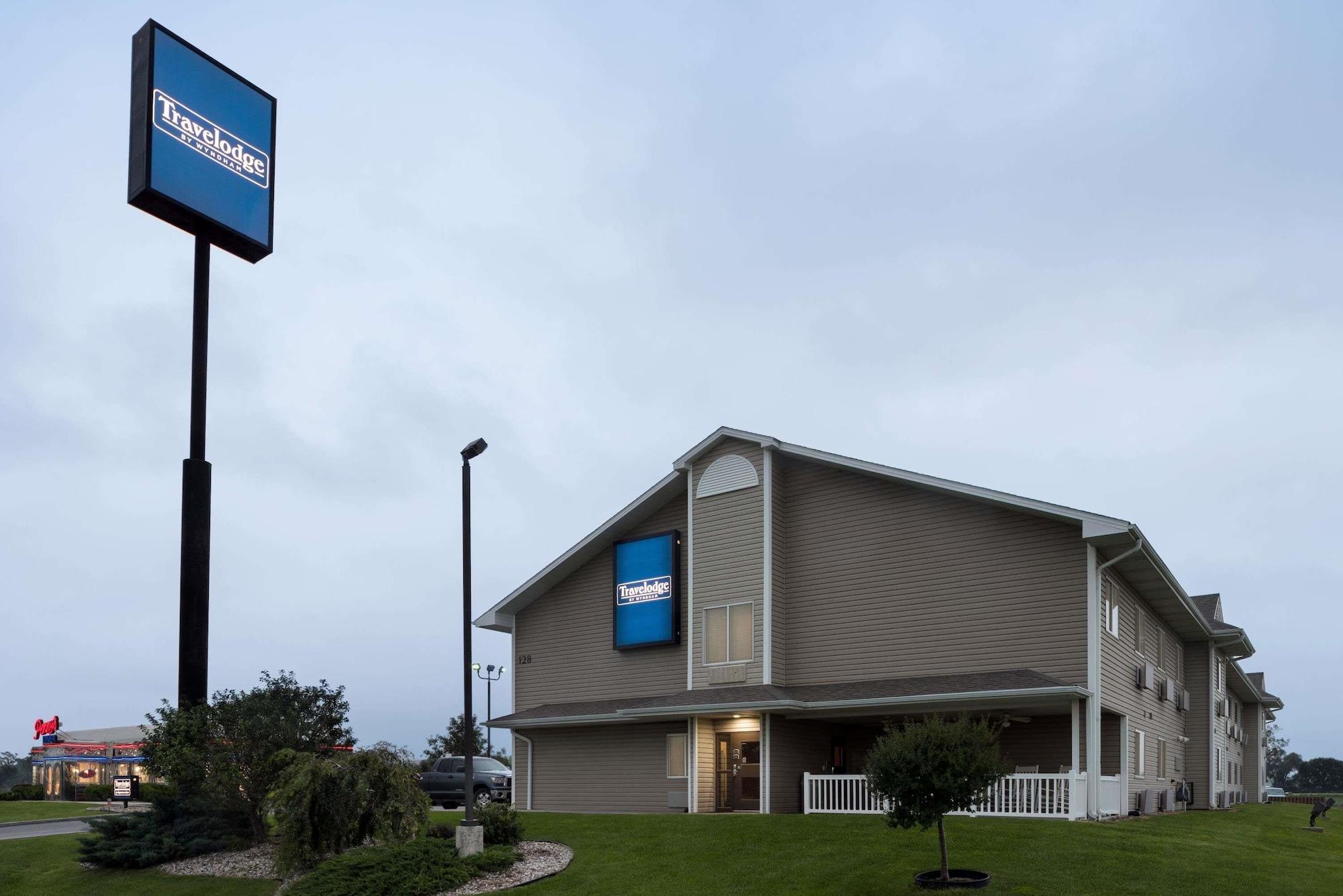 ทราเวลลอดจ์ มิสซูรี วัลเลย์ Hotel Missouri Valley ภายนอก รูปภาพ