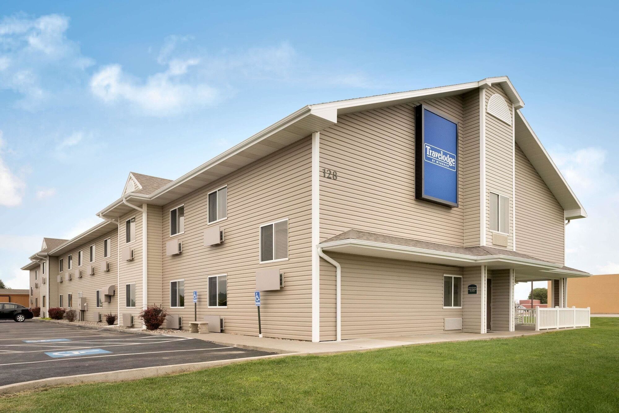 ทราเวลลอดจ์ มิสซูรี วัลเลย์ Hotel Missouri Valley ภายนอก รูปภาพ